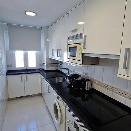 Real Seaside Apartment