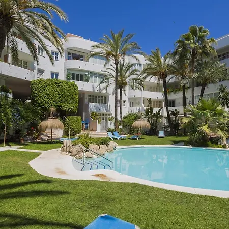Real Seaside Apartment
