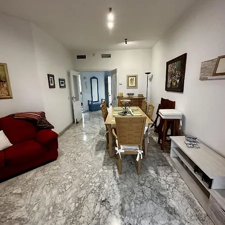 Real Seaside Appartamento Marbella